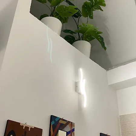 Arco Vanese * باري